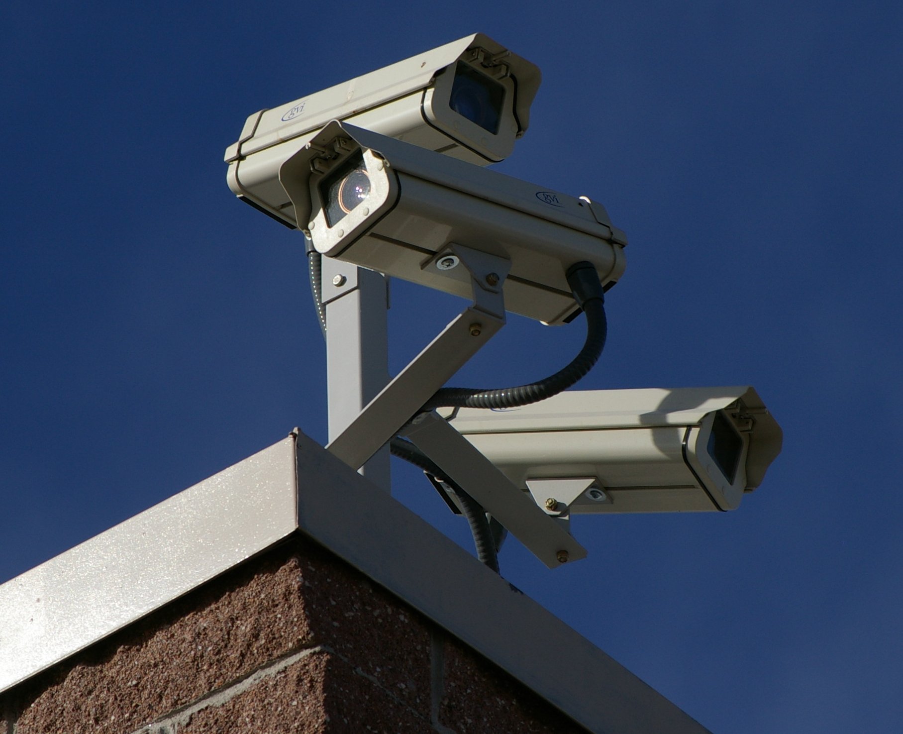 3 CCTV security camera in karachi pakistan